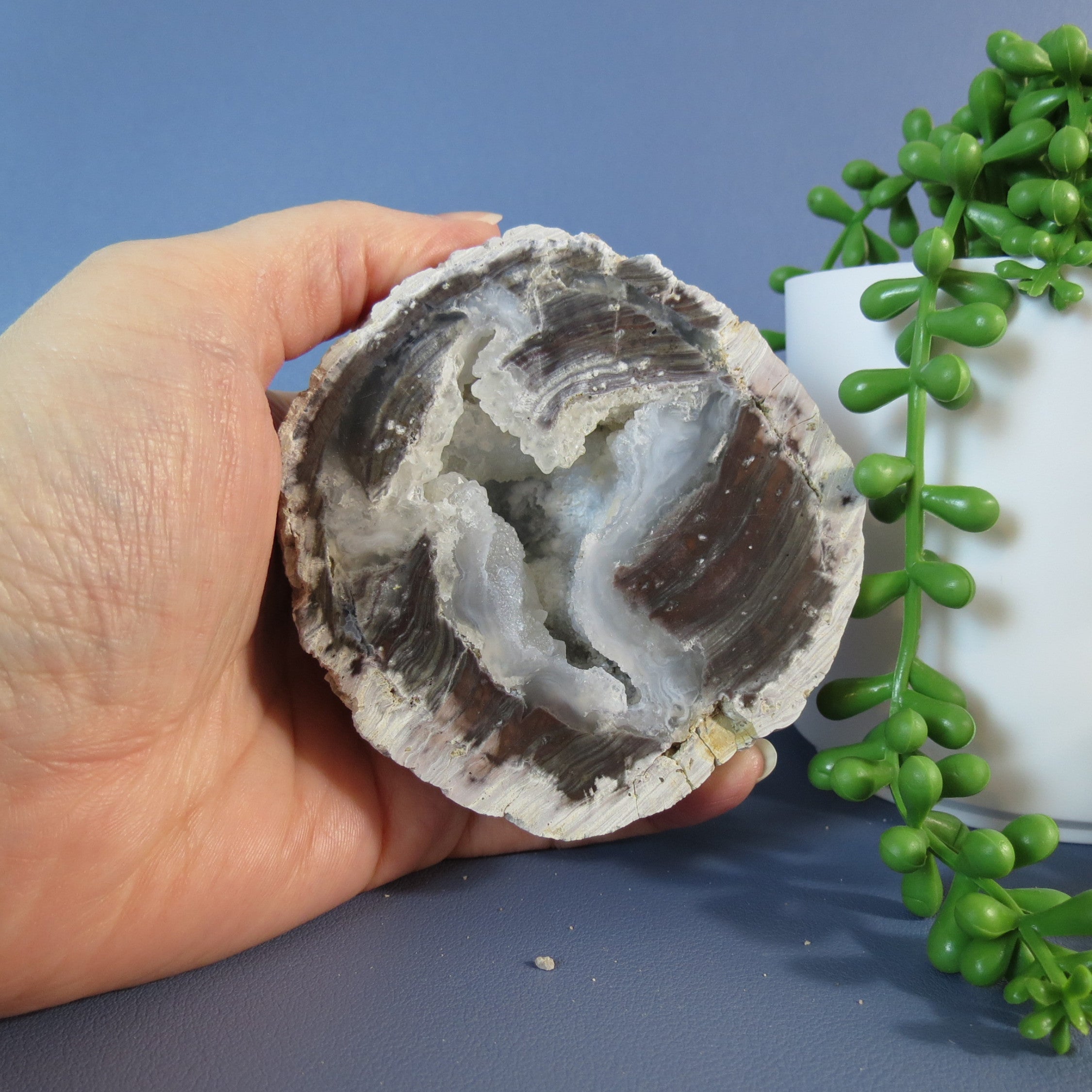 Druzy Mist Geode Thunderegg- Quartz - DM23b