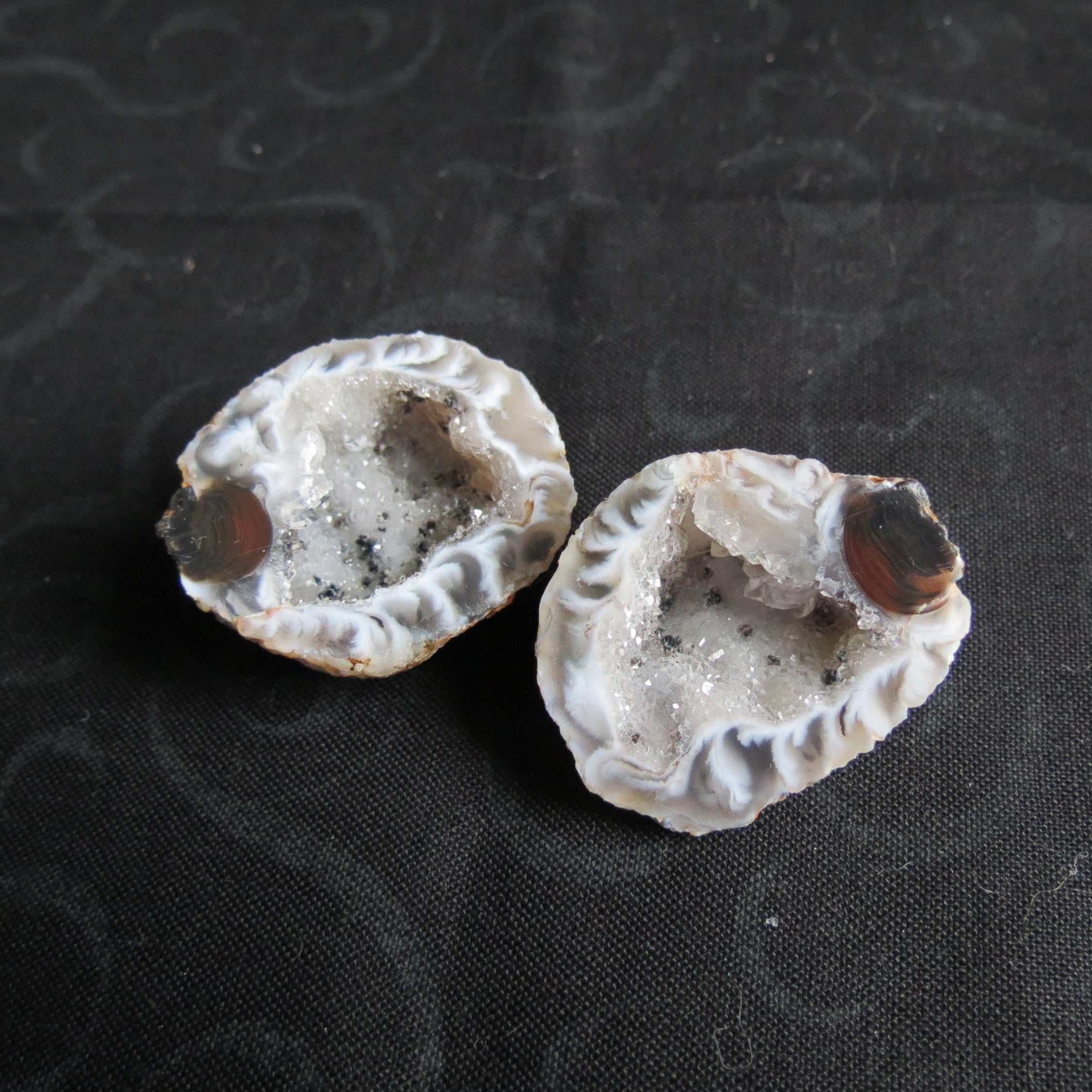 Oco Geodes Set - Oco12ab - Zebra Stripe Agate, Shadow Banding, Goethite