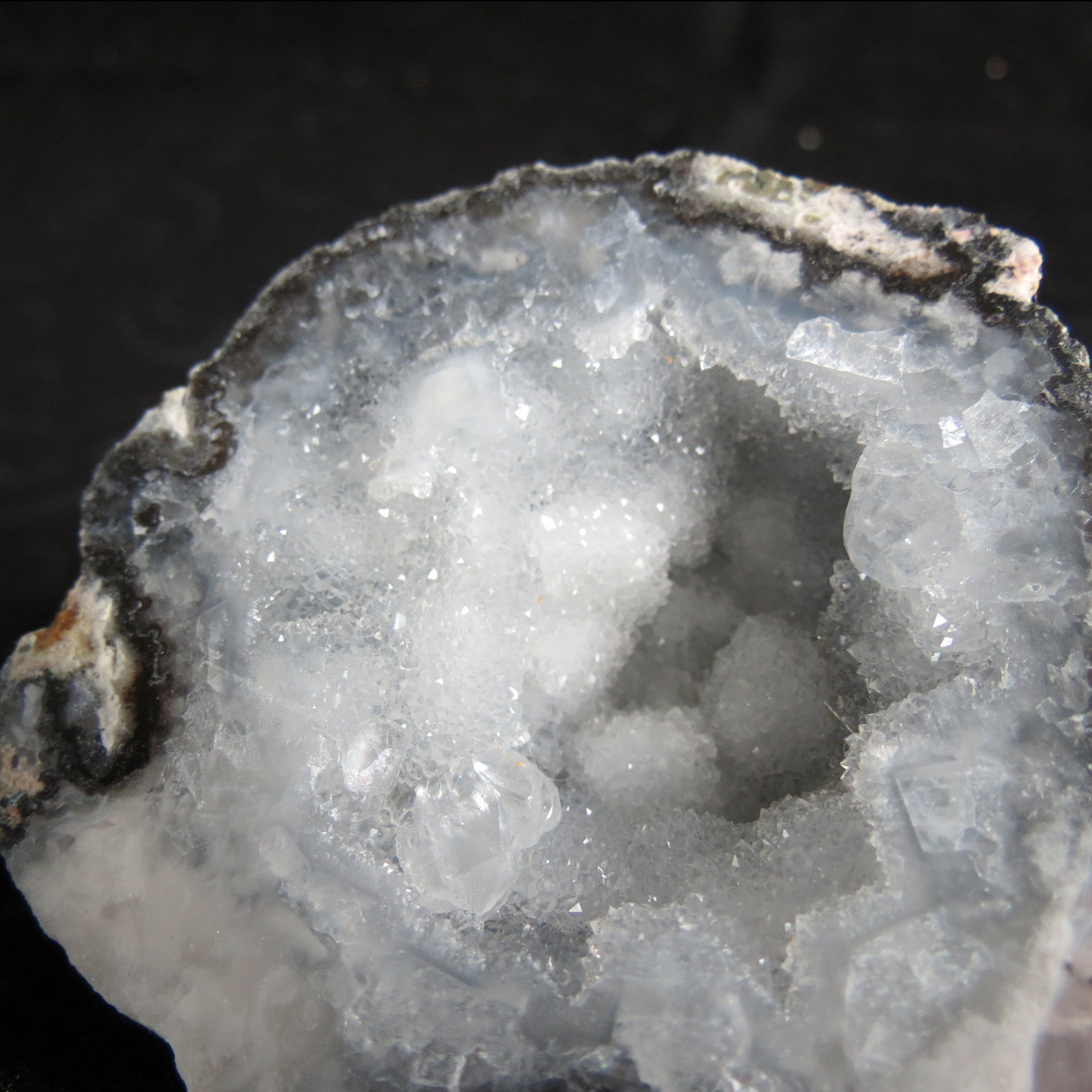 Trancas Geode - Tra10a - Agate, Druzy Quartz