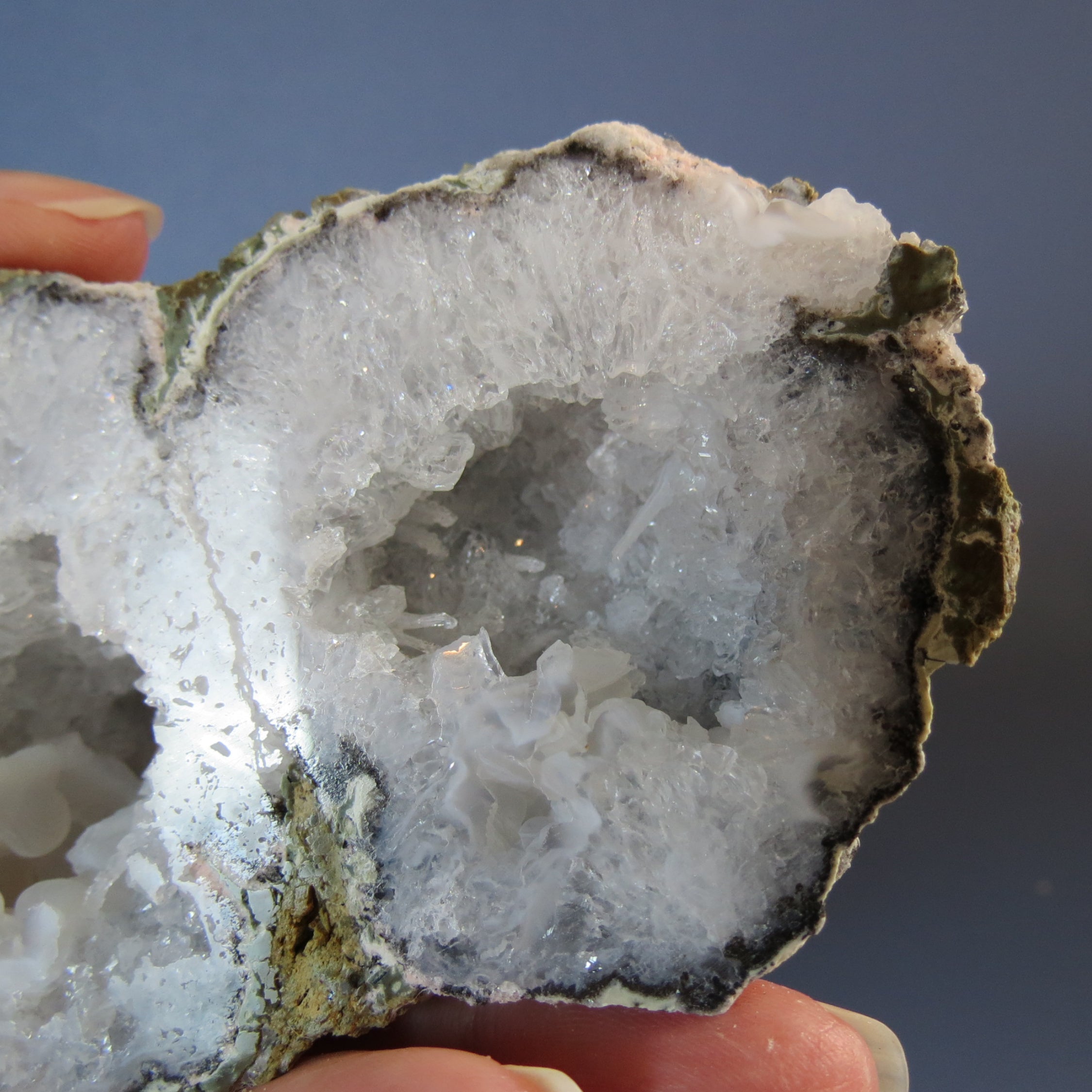 Trancas Geode - "Twin Sparkle Parfait" - Quartz (31a)