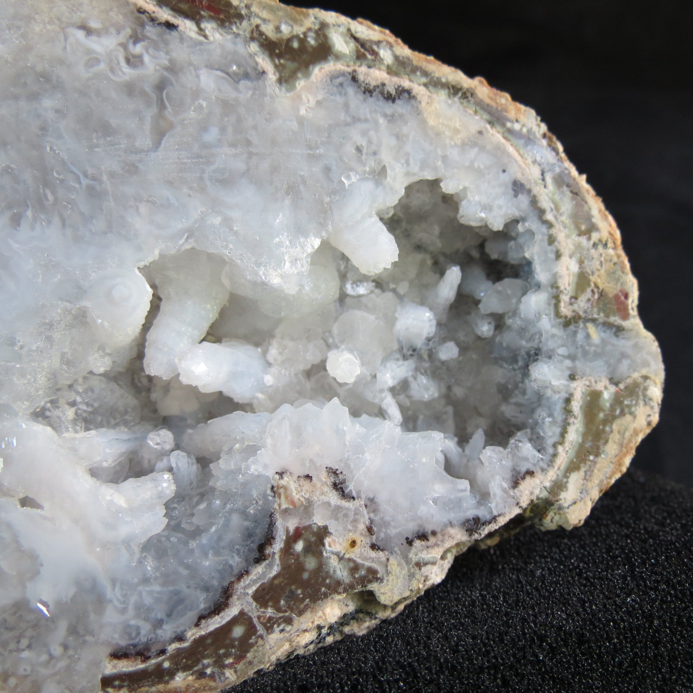 Trancas Geode - Tra6a - Sceptor Quartz