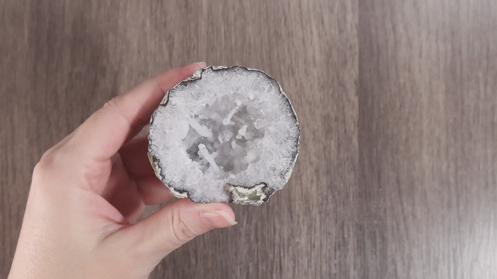 Trancas Geode - Scepter Quartz - Tra26a